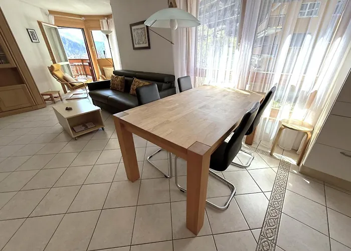 Chateau 11 아파트 로이커바드